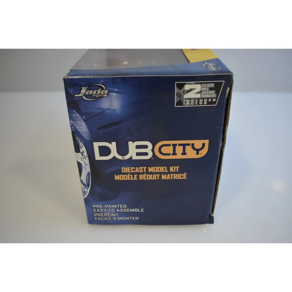 Jada Dub City 1963 Thunderbird Black and Flame 1:24 Dubshop Die Cast Model Kit